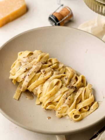 cropped-truffletagliatelle-edited-13.jpg